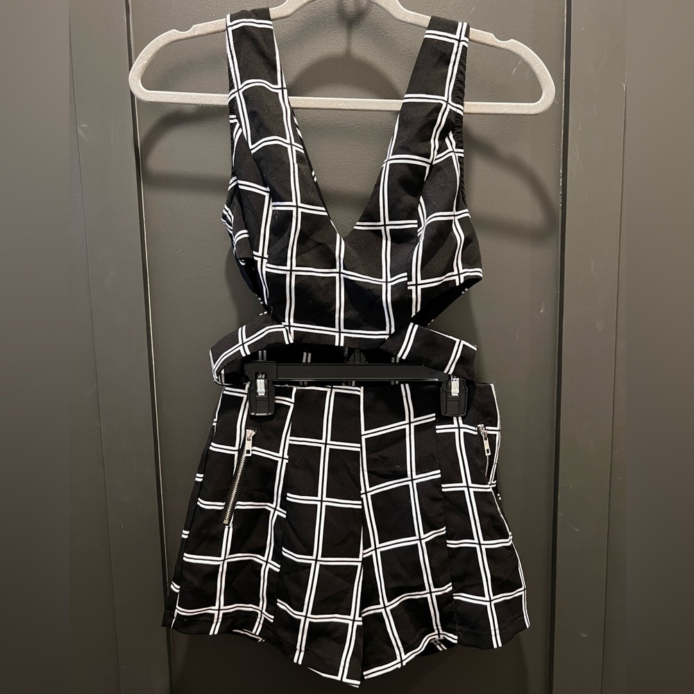 Privy Crop Top & Shorts Set
